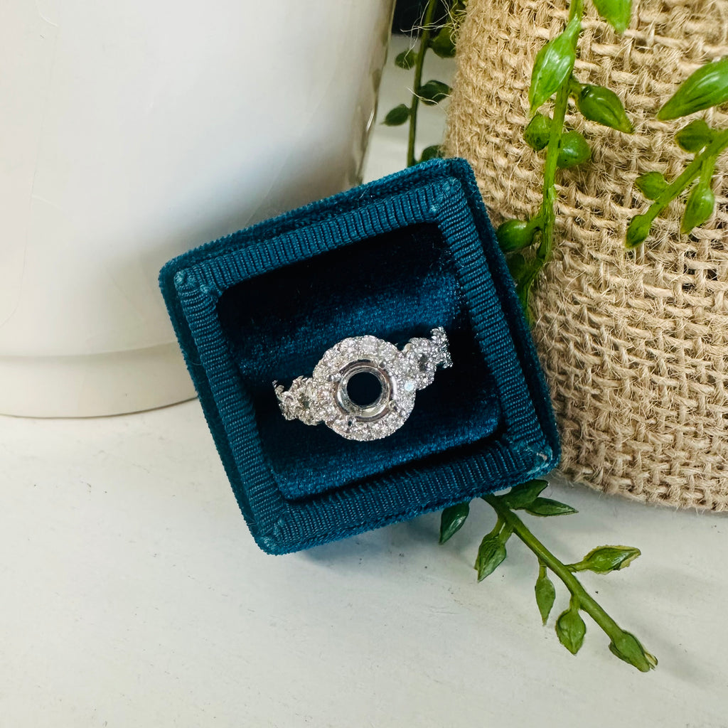 Round Halo Semi-Mount